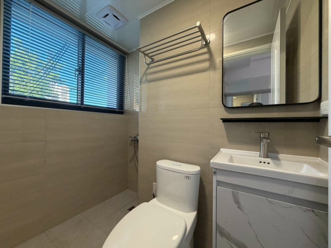 多間可選 / 電梯水湳中清路旁新興路可雙租補✨整棟全新✨ - Image 2