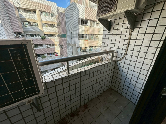 🧡加賴約🧡電梯可寵兩房一廳🧡租屋補助🧡陽台獨洗🧡台水台電🧡流理台🧡秒殺物件🧡 - Image 4