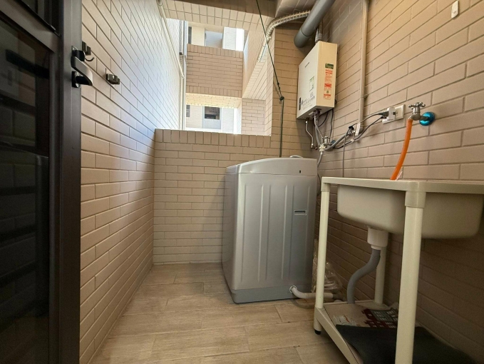 梧棲鄰近沙鹿家樂福商圈⭐三房平車超便宜可租補可提供家具（第8張）