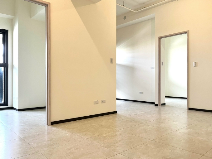 免仲介費R12-興富發博愛超美景觀3房-可租補.家俱可談（第5張）