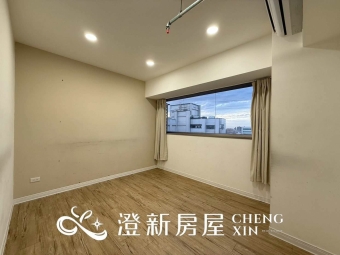 🎉步行5分到巨城/高樓層頂樓不怕吵/電梯三房只要29000/可租補報稅入戶籍/一層兩戶單純/重修翻修/養寵可談🎉（第6張）