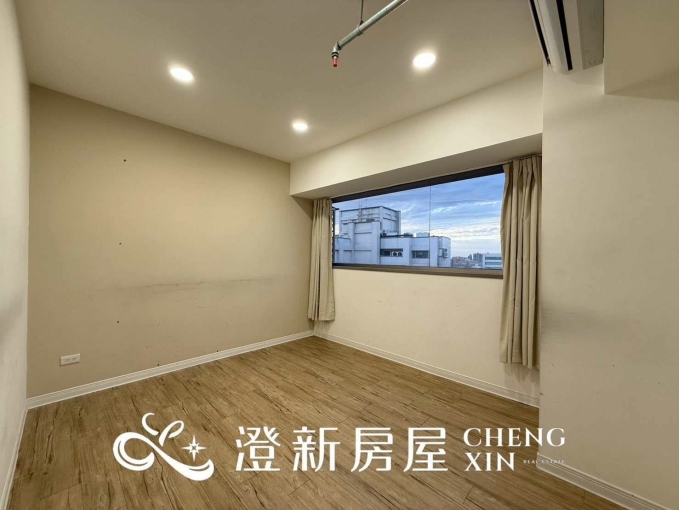 🎉步行5分到巨城/高樓層頂樓不怕吵/電梯三房只要29000/可租補報稅入戶籍/一層兩戶單純/重修翻修/養寵可談🎉（第6張）