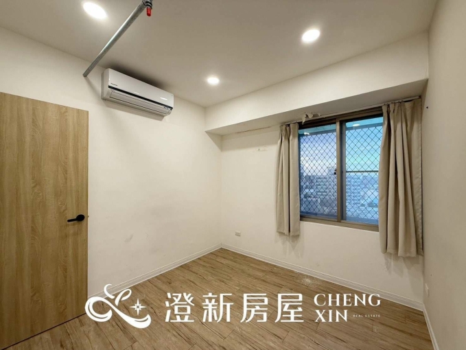 🎉步行5分到巨城/高樓層頂樓不怕吵/電梯三房只要29000/可租補報稅入戶籍/一層兩戶單純/重修翻修/養寵可談🎉（第11張）