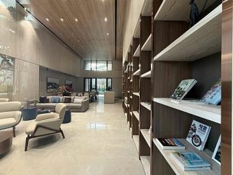 可租補x有車位x鳳凰信義x樂購百貨x捷運x高醫x全聯（第11張）