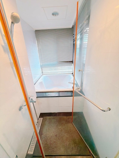 可租補戶籍★大墩國小2改1房★可寵★平面車位★浴缸衛浴✨全配 - Image 5