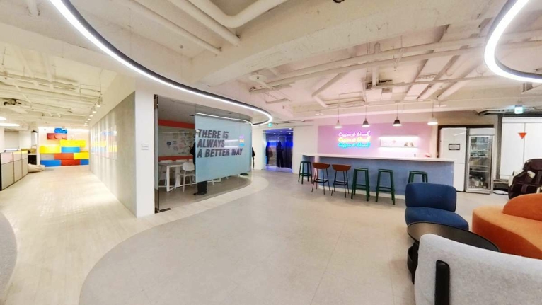 ☆捷運中山國中站☆一層一戶、漂亮設計空間、挑高門廳（第5張）