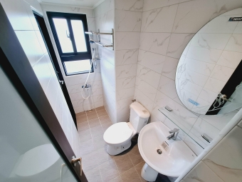 🔥‼️整棟新蓋超猛物件/ 近中國醫/ 中科大/一中商圈/流理台/系統裝潢收納/間間陽台獨洗/採光好/可租補‼️🔥 - Image 17