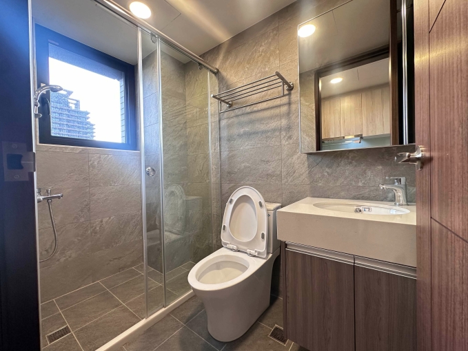 威爾森精選-桃園車站全新精緻溫馨套房可租補 - Image 5