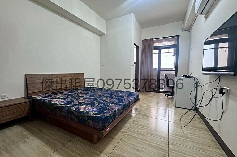 傑出租屋/大園工業區,電梯,陽台獨洗,免追垃圾車(第1張)