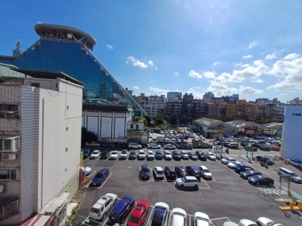 大巨蛋珍品華廈⭐格局方正設備全⭐簡約寧靜採光足⭐租補報稅減擔⭐限女生租住（第6張）