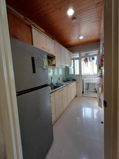 大巨蛋珍品華廈⭐格局方正設備全⭐簡約寧靜採光足⭐租補報稅減擔⭐限女生租住（第11張）