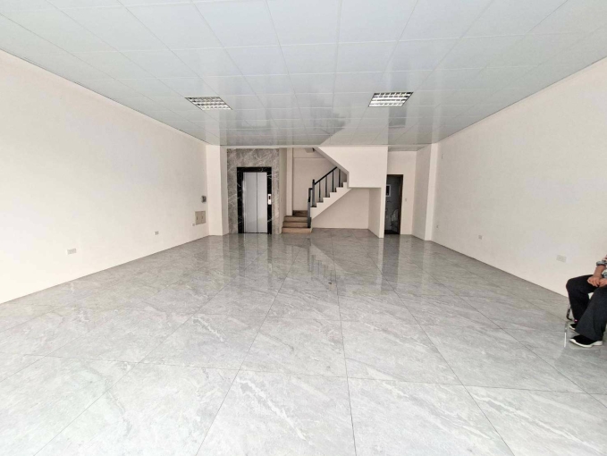 全新黃金店面~寬敞空間~歡迎賞屋~禁多油煙業者~簡餐咖啡可（第6張）