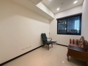 四房二廳🏡家具電全配🏡租屋補助🏡含車位（第9張）