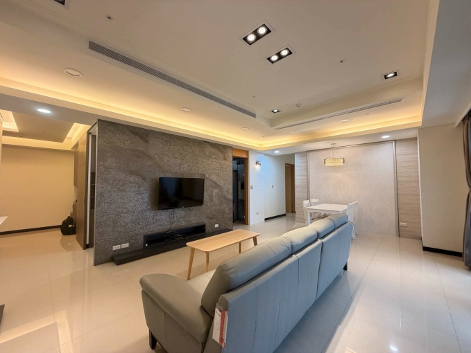 四房二廳🏡家具電全配🏡租屋補助🏡含車位（第1張）
