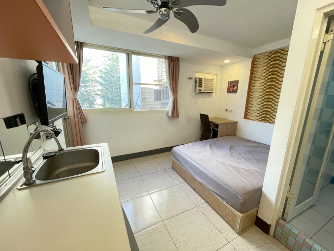 🔥東區小資首選🔥可租補🔥陽台獨洗🔥近中科體大一中街 - Image 1