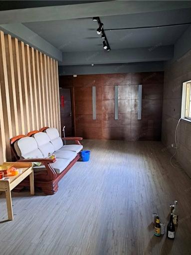 過嶺國小附近透天，可開店兼民宿（第7張）