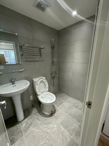 新竹市.全新.新竹火車站.溫馨設計感套房A01 - Image 4