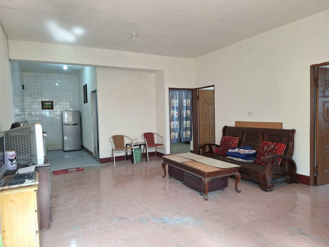 左營32坪公寓，靜巷5樓，無電梯，大3房，2衛浴，視野佳，通風採光佳，可配合社宅或租補申請（第2張）