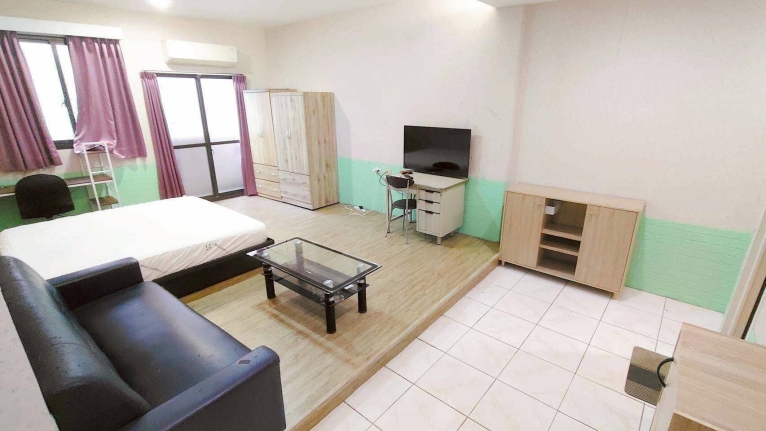 大里中興路商圈 | 獨洗陽台曬 | 大坪數套房「 可租補」（第2張）