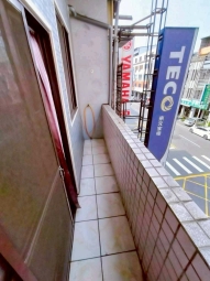 大里中興路商圈 | 獨洗陽台曬 | 大坪數套房「 可租補」（第6張）