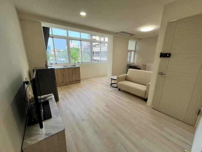 高師大|文化中心附近大套房 公寓三樓 全新裝修 可租補(第2張)