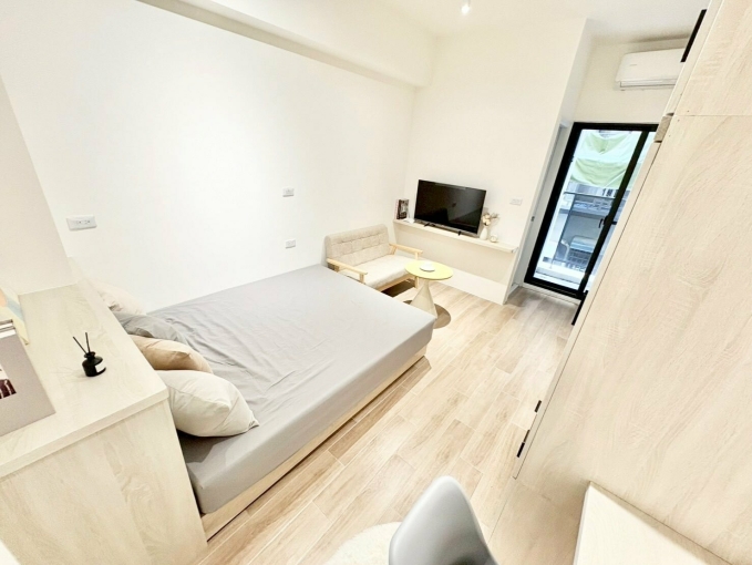 全新未住✅雙租補✅陽台獨洗✅機車位✅飲水機子母車✅近一中精武火車站（第2張）