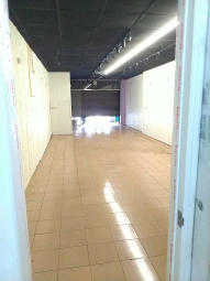 積穗十字路口金店面，麥當勞正對面，近環球、 國際牌（第2張）