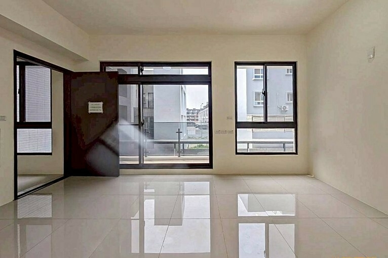 兆基社會住宅🏠後龍高鐵新成屋兩房+平車+免仲費（第2張）