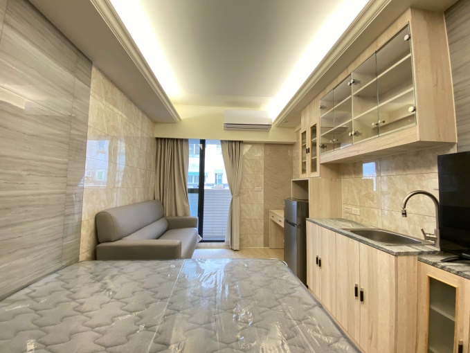 火車站.車位好租🍎一年屋🍎配備齊全.可租補 - Image 1