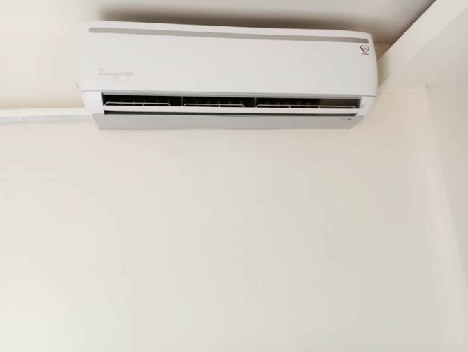 自租｜誠品綠園道🉑1房1廳1衛🈶全新變頻冷氣（第3張）