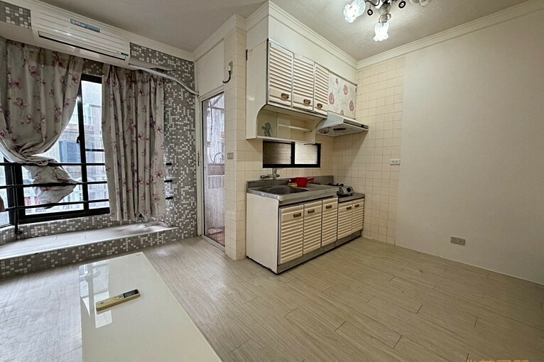 兆基🏡東區小天母優質學區套房,可租補(第2張)