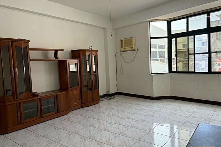 兆基社會住宅🏡秒租/格局方正/歸仁市區整棟透天/看屋+賴（第8張）