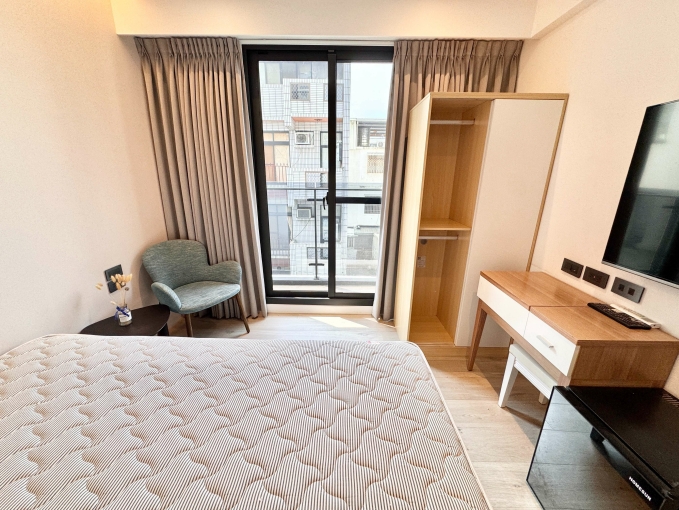 市政府❤️電梯❤️租補❤️陽台(第2張)