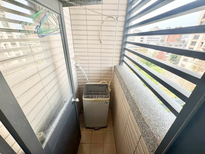 🔥北區可雙租補🔥電梯陽台獨洗🔥飲水機子母車🔥近科博館（第3張）