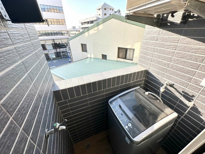 我要一杯曼陀朱加可樂⚡陽台獨洗⚡可租補💕近水湳 中央公園⚡宇你相見（第7張）