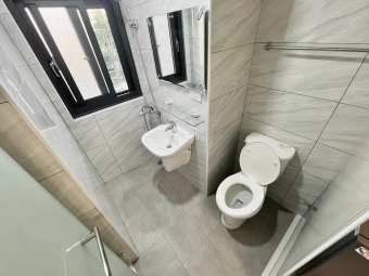 全新電梯可貓套房☆租補☆陽台☆飲水機子母車（第7張）