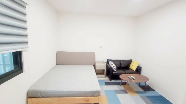 中央公園旁大大套房出租 - Image 2