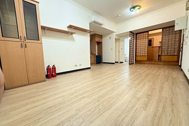 兆基社會住宅🏠東方山河✅哇塞大坪數✅電梯2+1房2廳1衛✅（第1張）