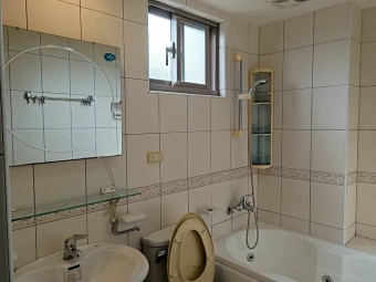 都會風格大套房可開伙衛浴開窗~傢俱電全配 - Image 18