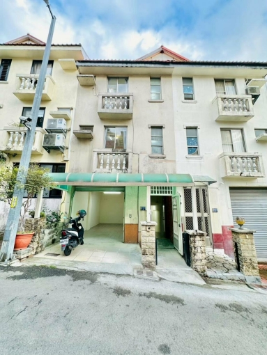 四房三廳🏠租屋補助🏠子母車🏠流理台🏠可戶籍🏠平面車位（第4張）