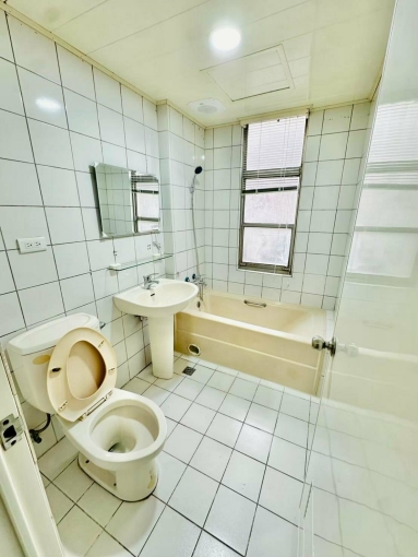 四房三廳🏠租屋補助🏠子母車🏠流理台🏠可戶籍🏠平面車位（第11張）
