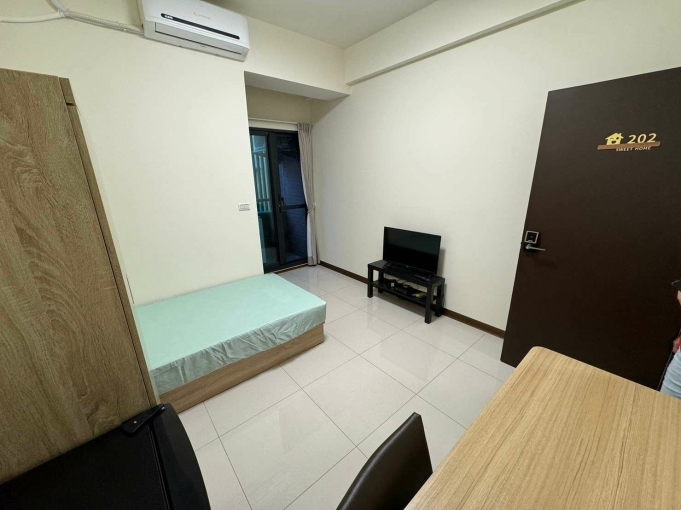 🔥北區小資套房🔥電梯陽台獨洗🔥飲水機子母車🔥近中國醫（第5張）