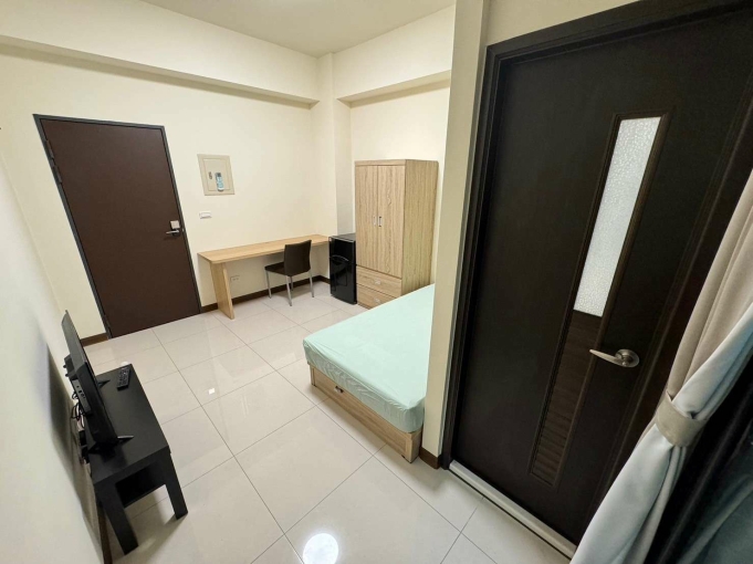 🔥北區小資套房🔥電梯陽台獨洗🔥飲水機子母車🔥近中國醫（第4張）