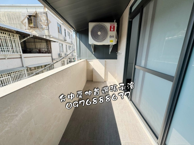 13坪大套房!慈明高中旁!(第3張)
