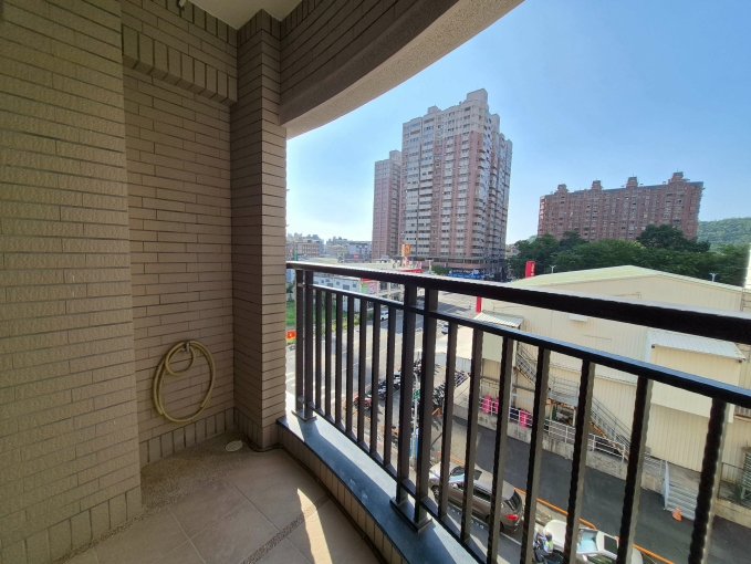 高鐵+捷運+新光三越大3房平車 - Image 12