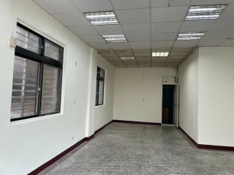 【萬大紅利・起家首選】萬大路 216 號｜大面寬邊間金店面（第4張）