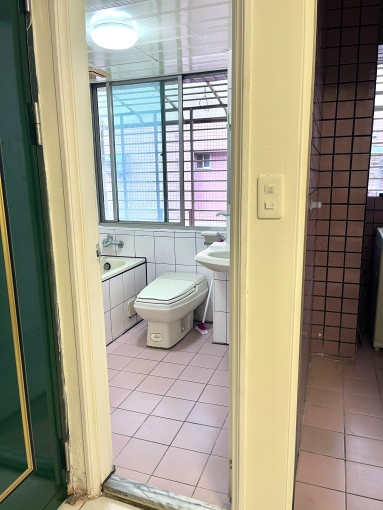 中和南勢角優質社區套房，近捷運夜市超市，有VIP中心及花園，可短租（第5張）