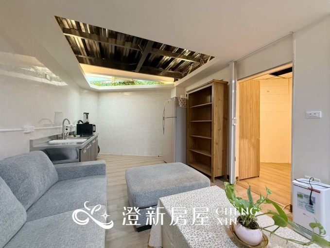 🎉市中心獨立大套房/獨立陽台洗衣機/台電計費/室內機車位/獨立流理台可開伙/飲水機/垃圾集中/應有盡有/莫再錯過🎉 - Image 2