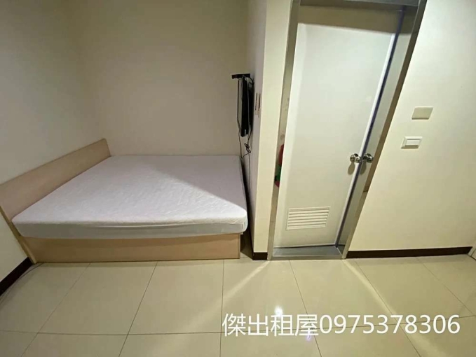 傑出租屋/桃園套房,飲水機,低樓層,半年約（第2張）