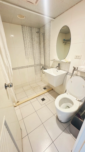 可租補★蘇活大街★台水電★一房一廳附陽台廚房可開伙（第9張）